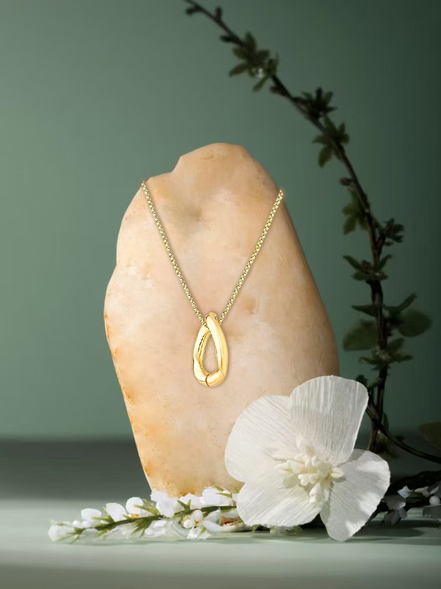 Infinity Loop Necklace Gold
