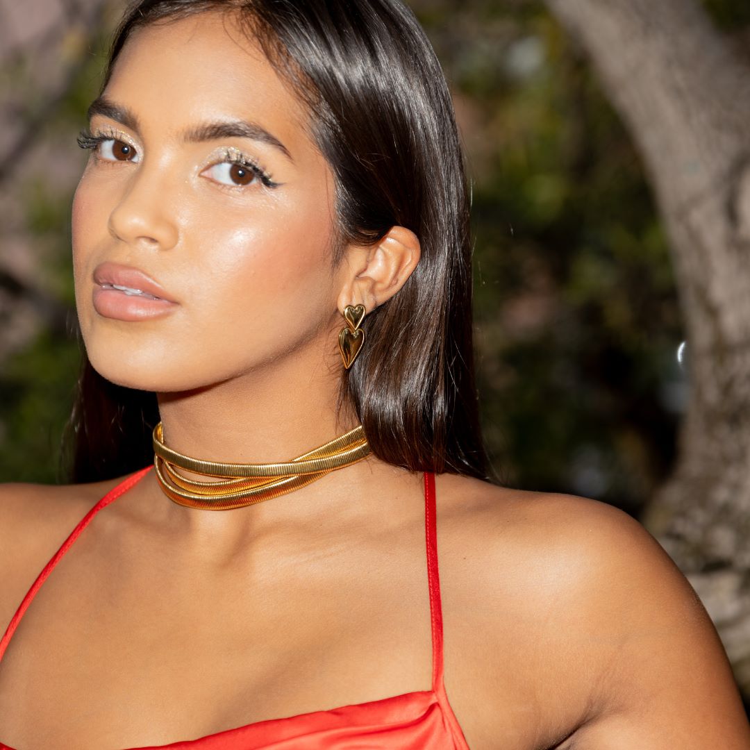 Amora Heart Studs  Gold