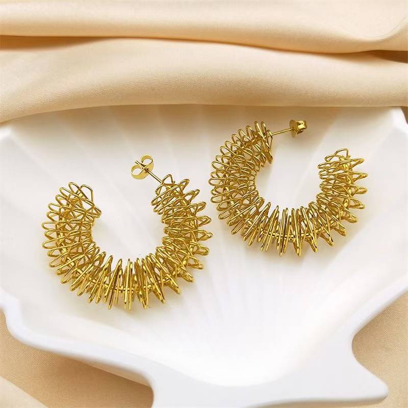 Nova Coil Hoops Gold