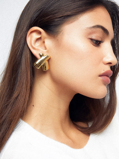 Sculptural Studs Gold