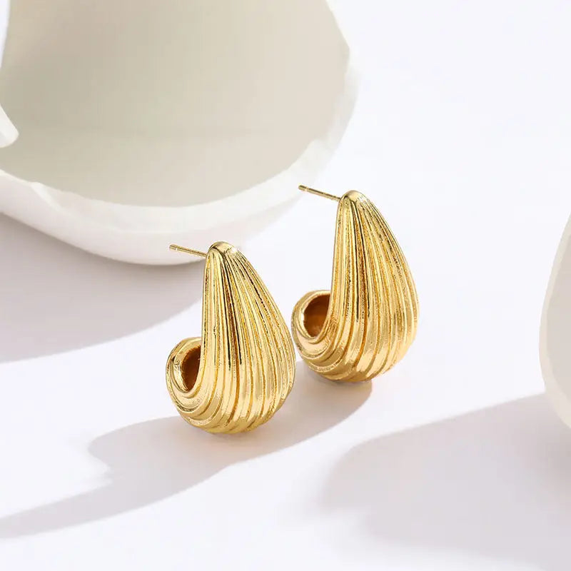 Serene Drop Studs Gold