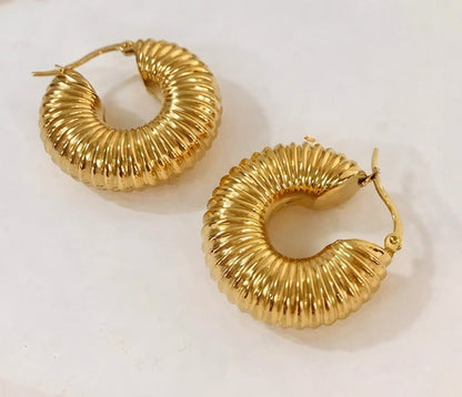 Valencia Ridges Hoops Gold